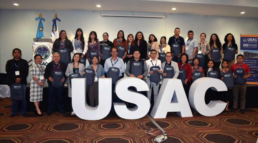 En la actividad participaron estudiantes investigadores de las distintas facultades, escuelas no facultativas y centros universitarios de la USAC.